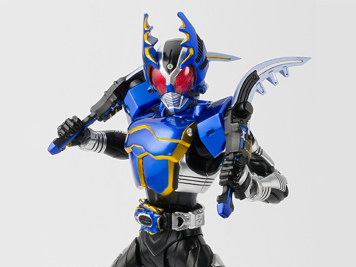 Kamen Rider S.H.Figuarts Kamen Rider Gatack (Rider Form) Exclusive Gallery Image 1