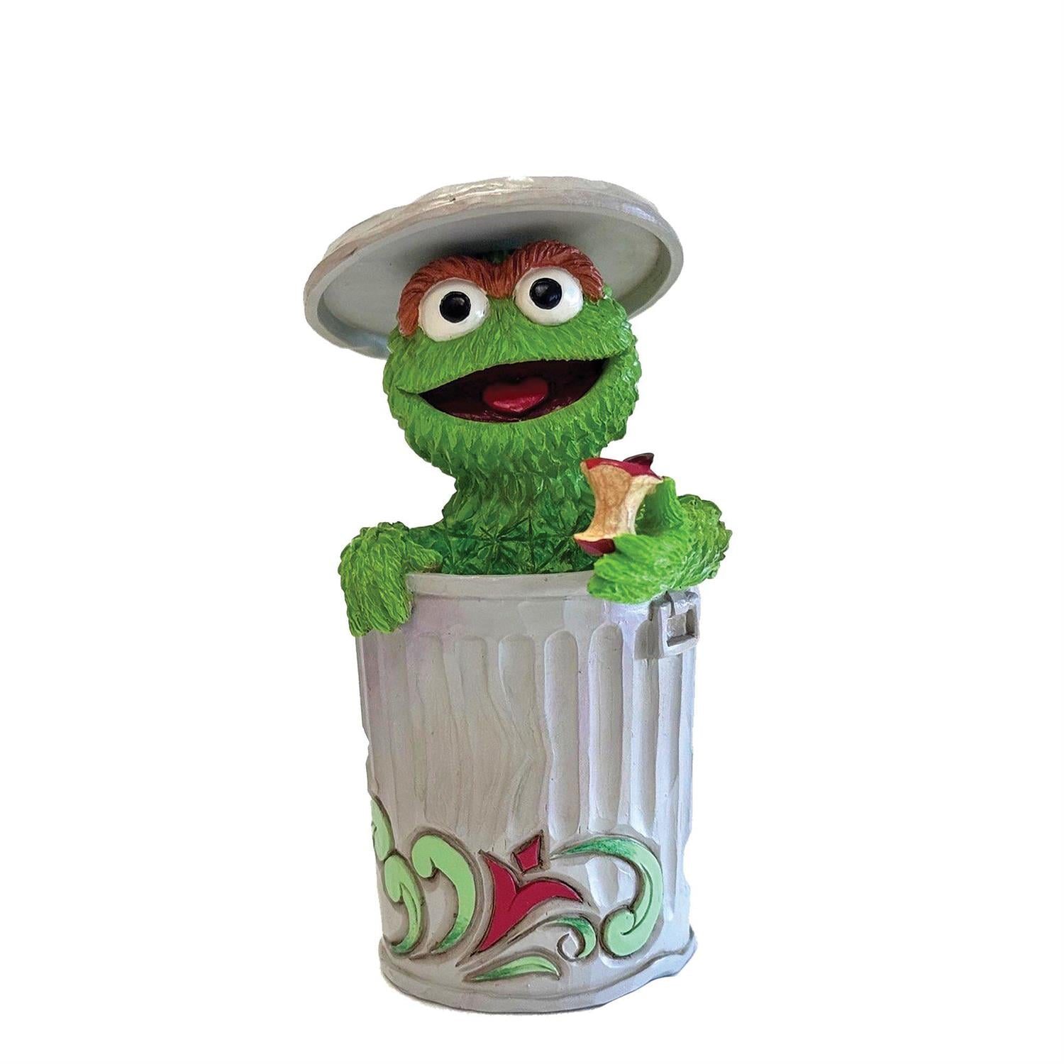 Sesame Street Oscar the Grouch Figurine (Jim Shore) Gallery Image 3