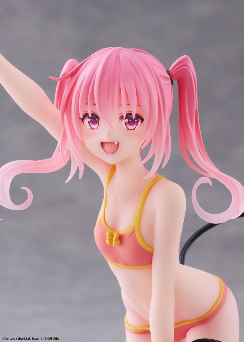 To Love-Ru Darkness Aqua Float Girls Nana Figure To Love-Ru Darkness Aqua Float Girls Nana Figure