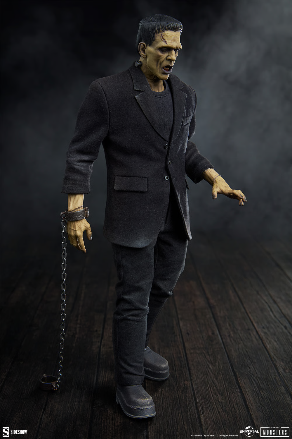 Universal Monsters Frankenstein's Monster (Deluxe Plus Ver.) 1/6 Scale Figure Gallery Image 3