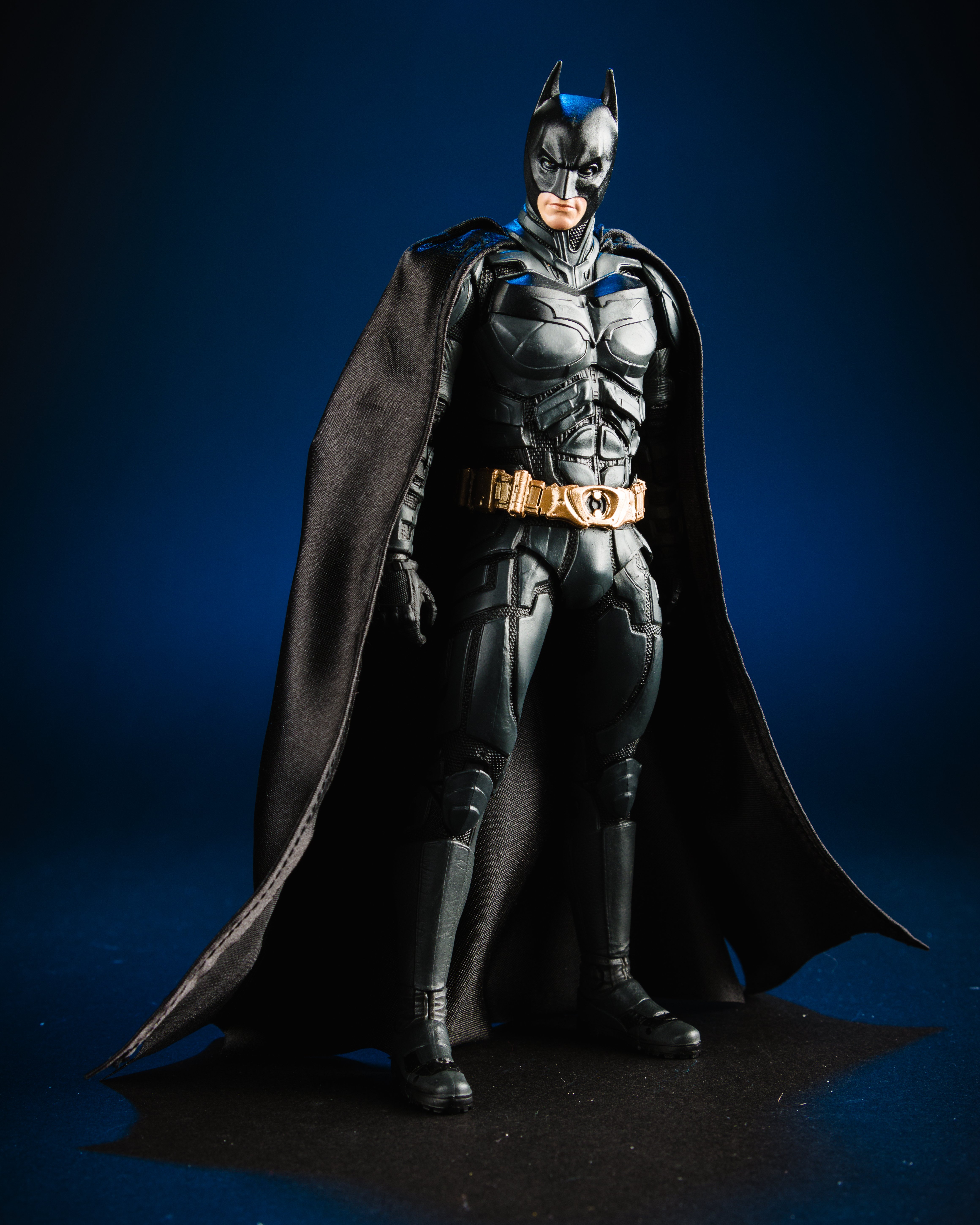 The Dark Knight DC Multiverse McFarlane Vault Collection Batman Action Figure Gallery Image 3