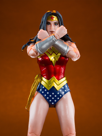 DC Multiverse McFarlane Vault Collection Wonder Woman (Classic) Action Figure Gallery Image 2