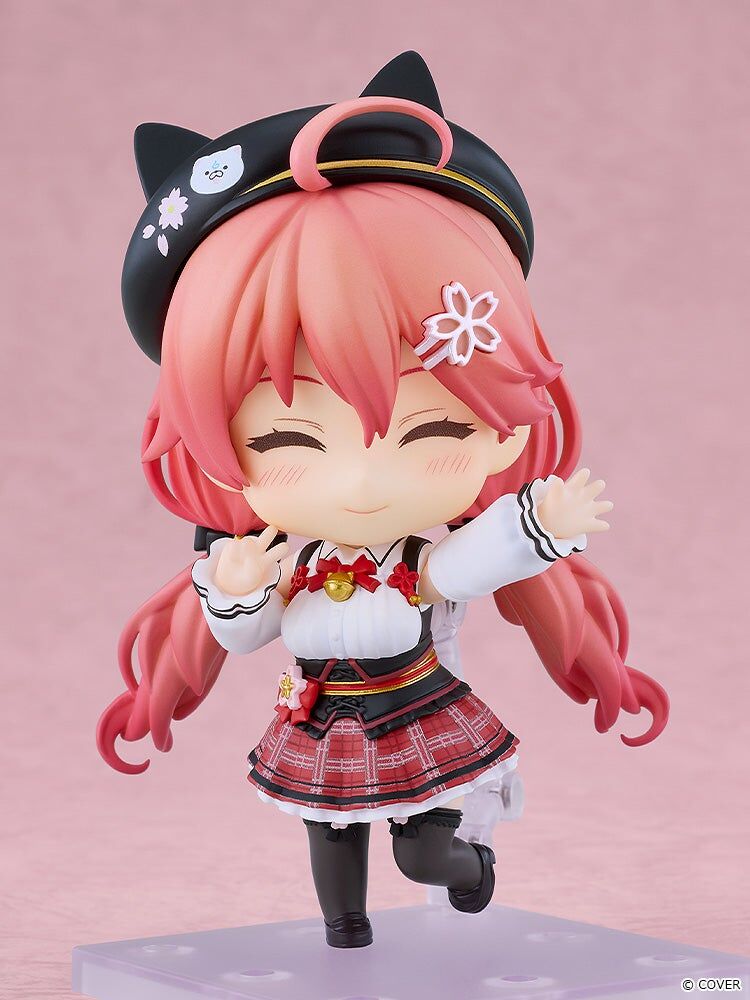 Hololive Production Nendoroid No.2888 Sakura Miko (Casual Outfit Ver.) Gallery Image 4
