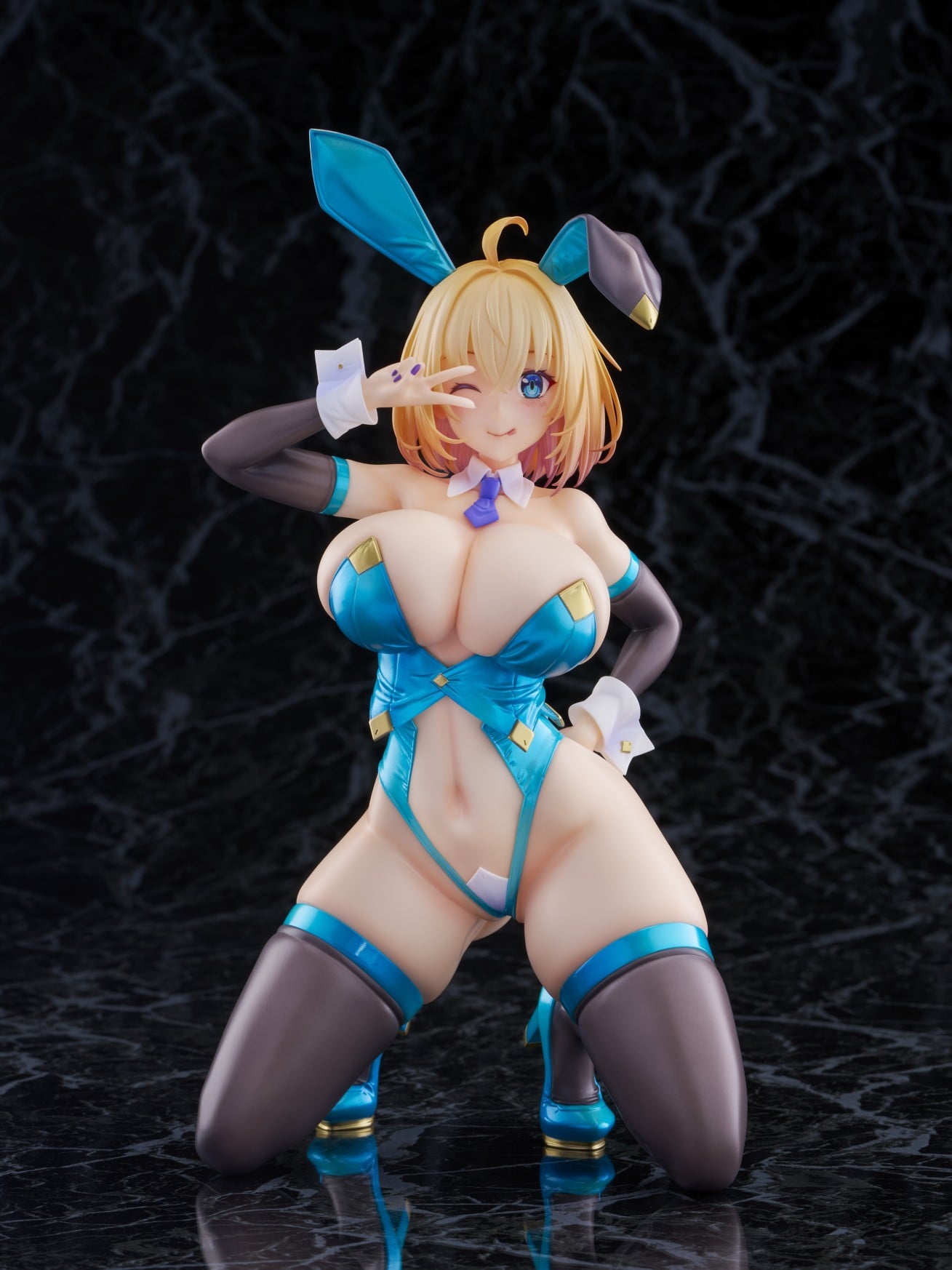 Nadare Takamine Illustration -Sakura- Sophia F. Shirring (Blue Bunny Ver.) 1/6 Scale Figure Gallery Image 9