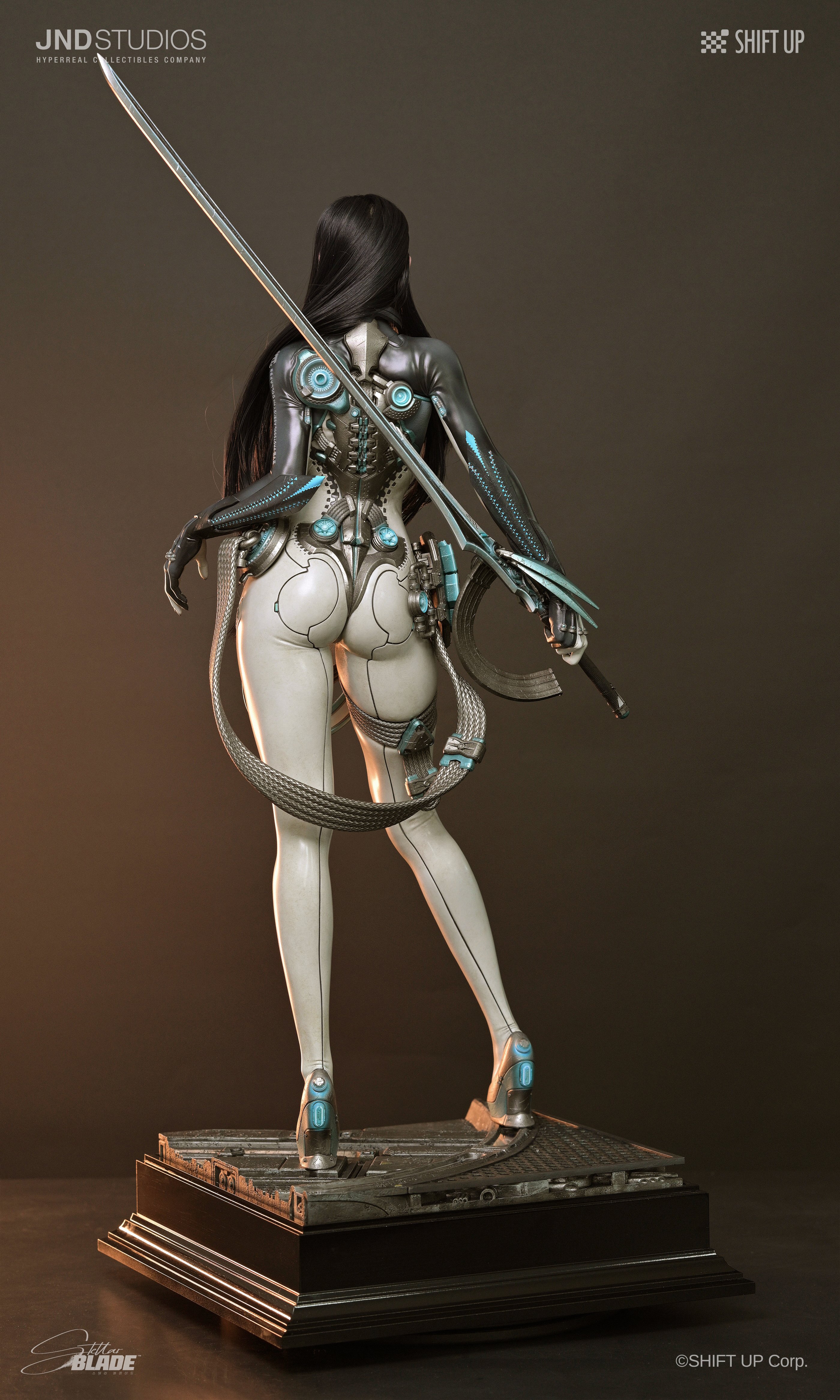 Stellar Blade Hyperreal Raven and Lily 1/3 Scale Limited Edition Statue Set Gallery Image 20