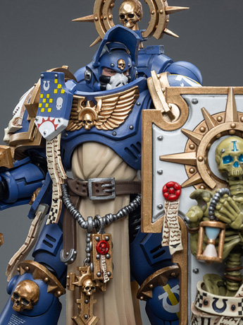 Warhammer 40,000 Ultramarines Primaris Captain with Relic Shield and Power Sword 1/18 Scale Action Figure Gallery Image 2