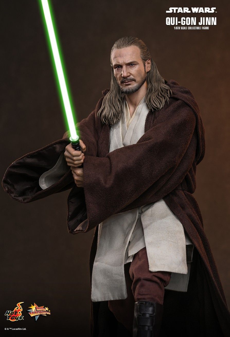 Star Wars: The Phantom Menace MMS880 Qui-Gon Jinn 1/6th Scale Collectible Figure Gallery Image 7