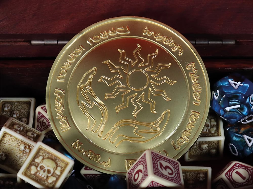 Dungeons & Dragons Amulet of Health (24k Gold Plated) Limited Edition Medallion Gallery Image 1