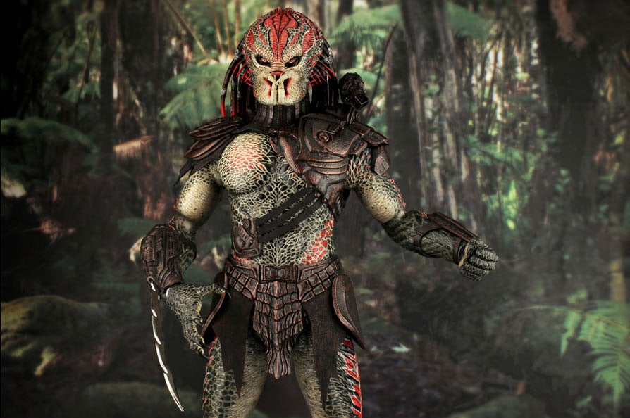 Predators MMS130 Berserker Predator 1/6th Scale Collectible Figure Gallery Image 12