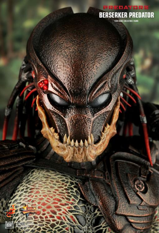 Predators MMS130 Berserker Predator 1/6th Scale Collectible Figure Gallery Image 4