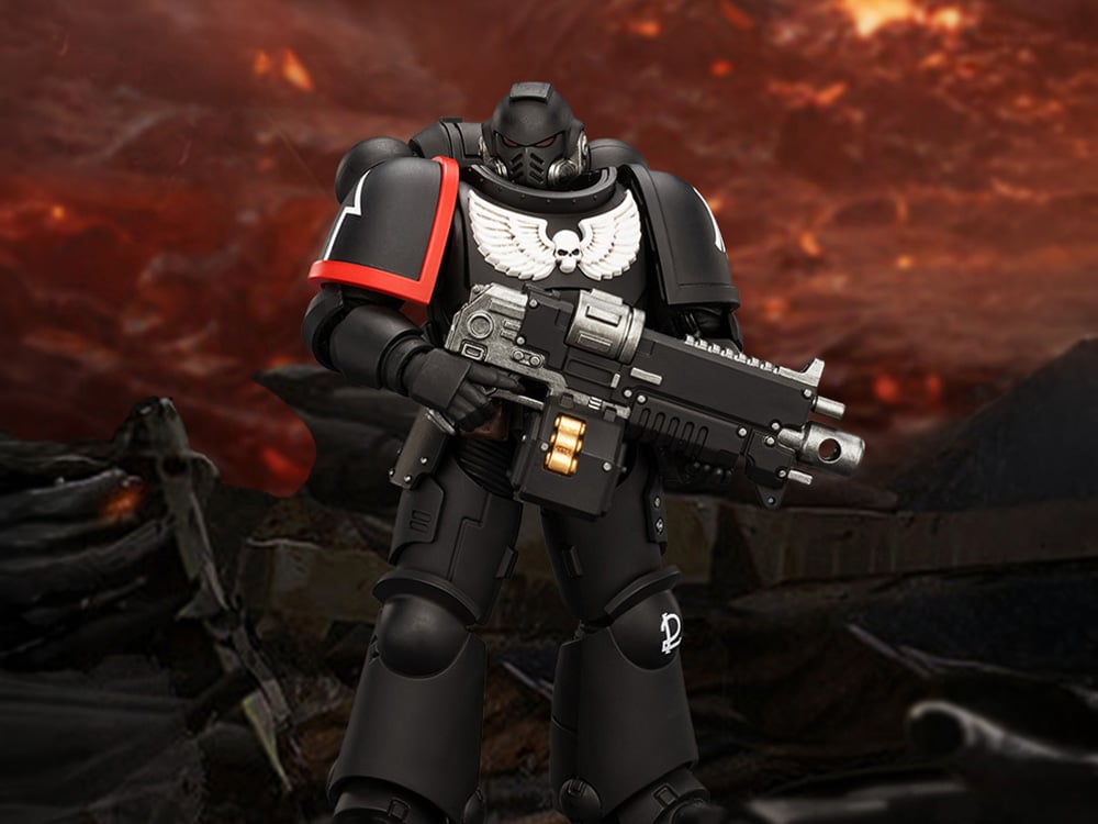 Warhammer 40,000 Raven Guard Intercessor 1/18 Scale Action Figure Gallery Image 1