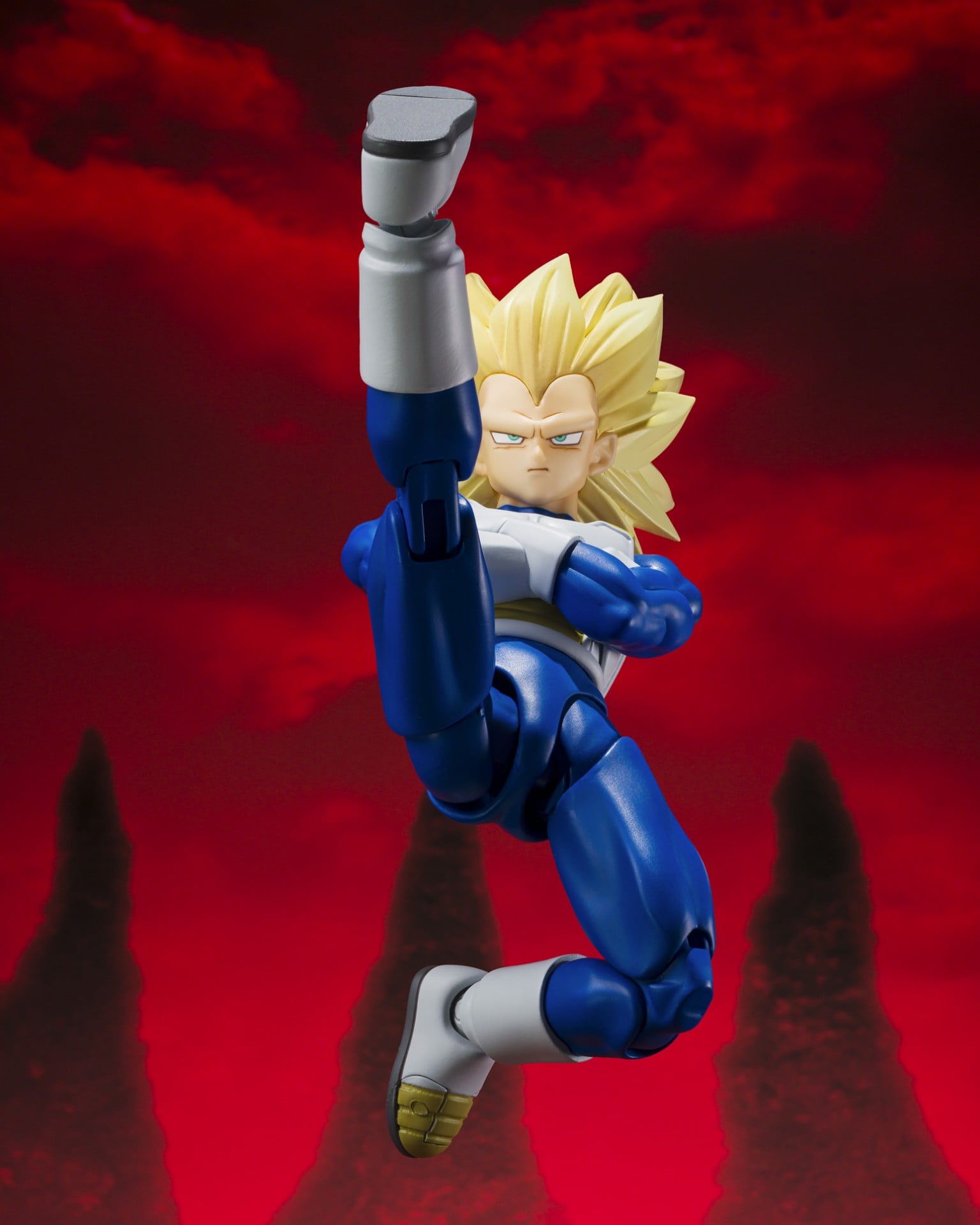 Dragon Ball Daima S.H.Figuarts Super Saiyan 3 Vegeta Exclusive Action Figure Gallery Image 7