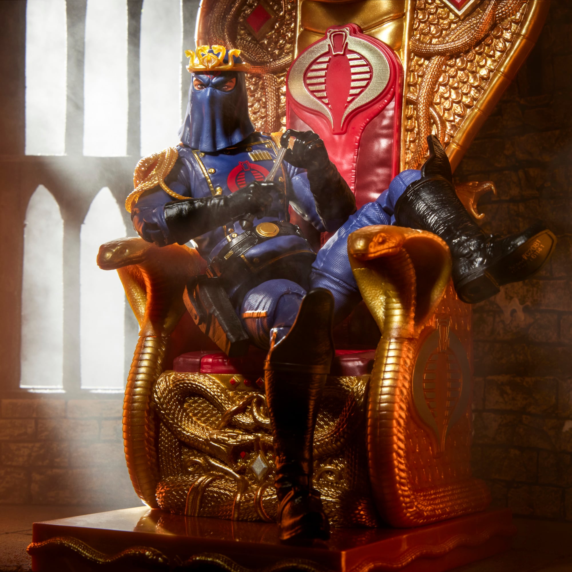 G.I. Joe Classified Series #221 Cobra Commander Action Figure with Throne Set Gallery Image 8