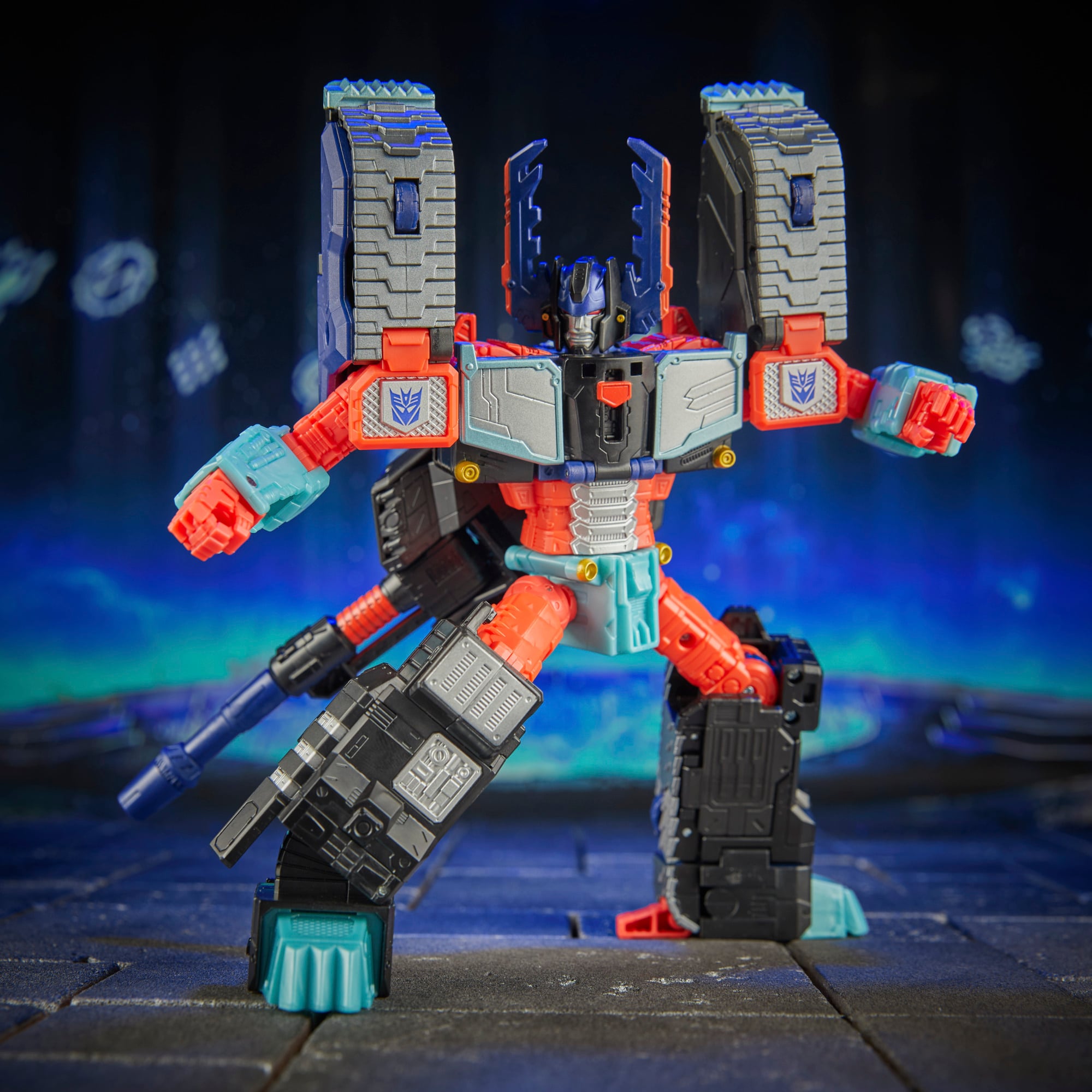 Transformers: Age of the Primes Leader Class Megazarak Action Figure Gallery Image 7