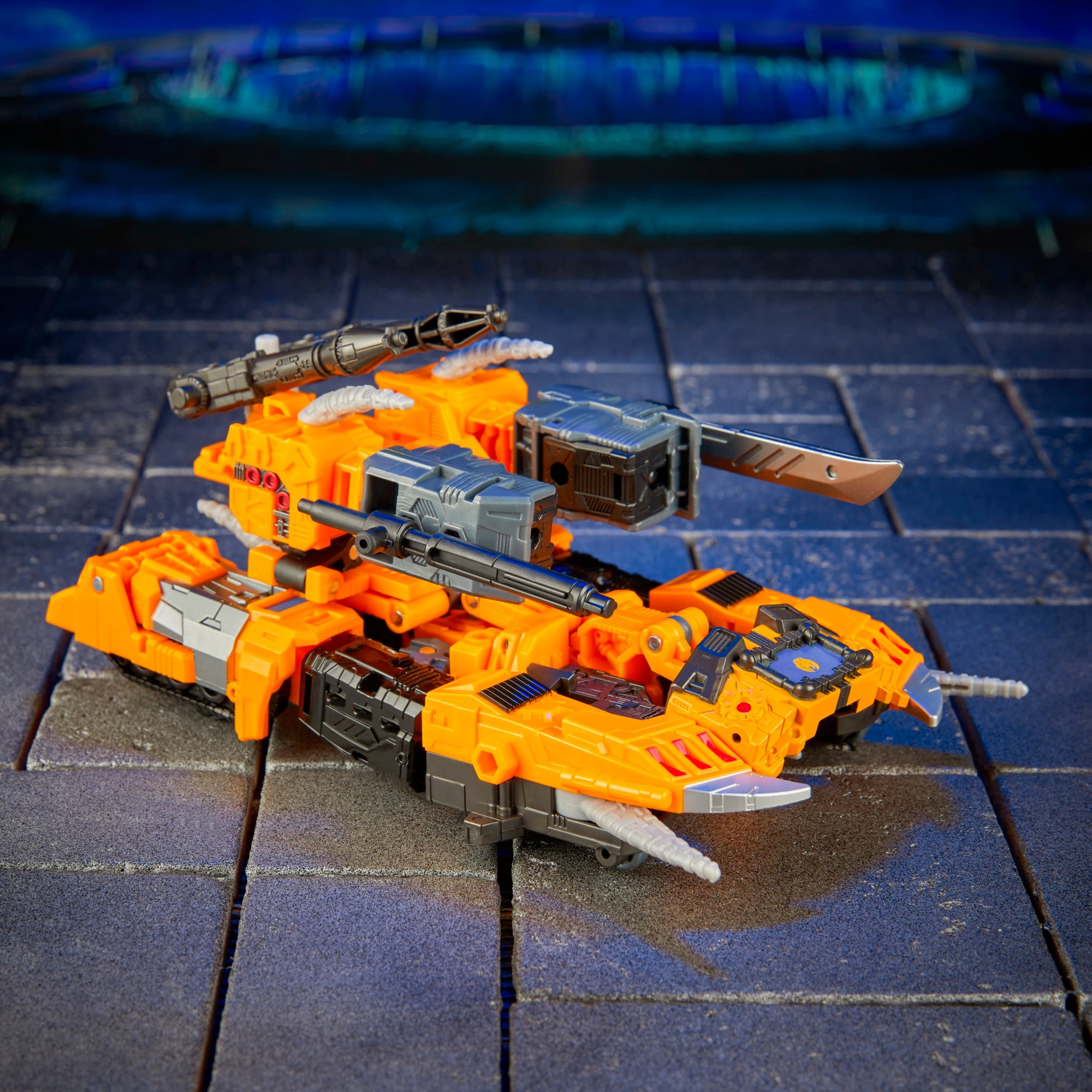 Transformers: Age of the Primes Leader Class Herald of Unicron Action Figure Gallery Image 12