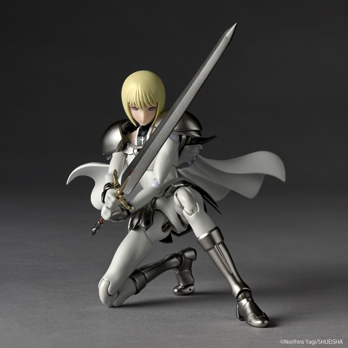Claymore Revoltech NR119 Clare Action Figure Gallery Image 4