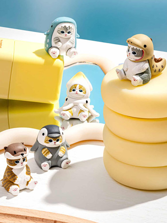 mofusand Marine Life Meow Sitting Pose Box of 12 Random Figures Gallery Image 2