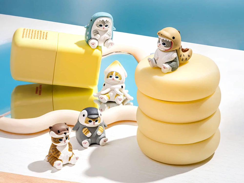 mofusand Marine Life Meow Sitting Pose Box of 12 Random Figures Gallery Image 1