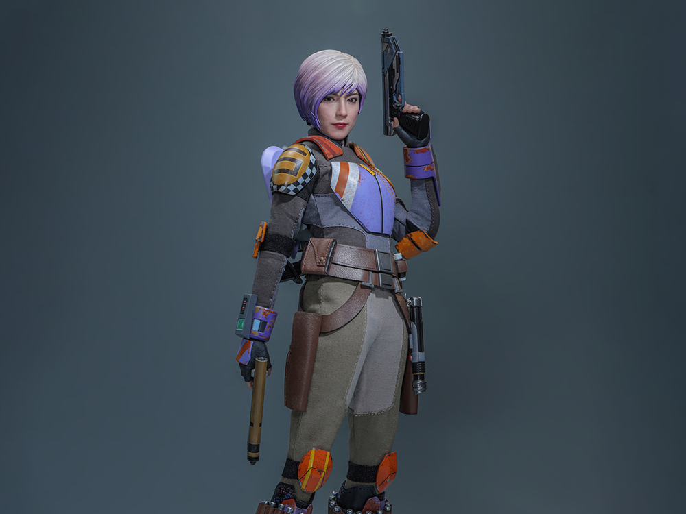 Star Wars Rebels TMS171 Sabine Wren 1/6th Scale Collectible Figure Gallery Image 1