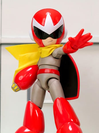 Mega Man Proto Man 1/12 Scale Action Figure Gallery Image 2
