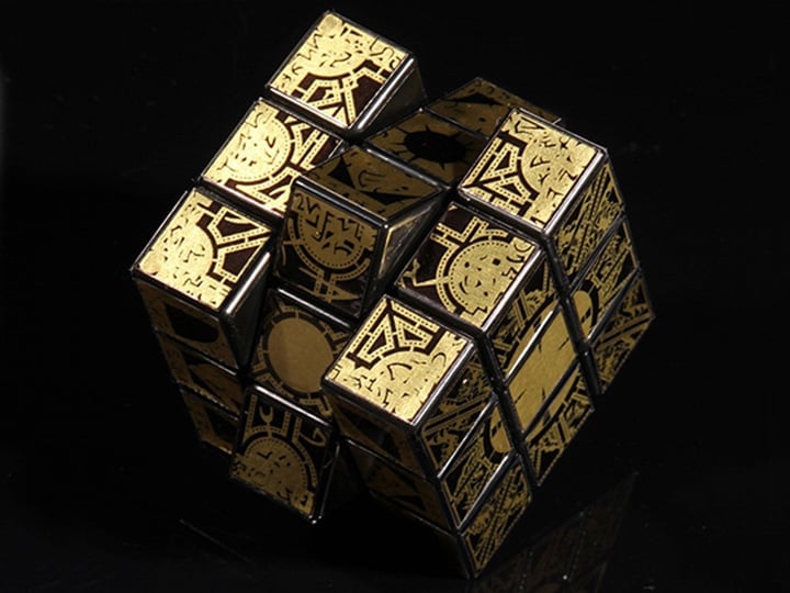 Hellraiser III: Hell on Earth Lament Configuration Puzzle Cube Gallery Image 1
