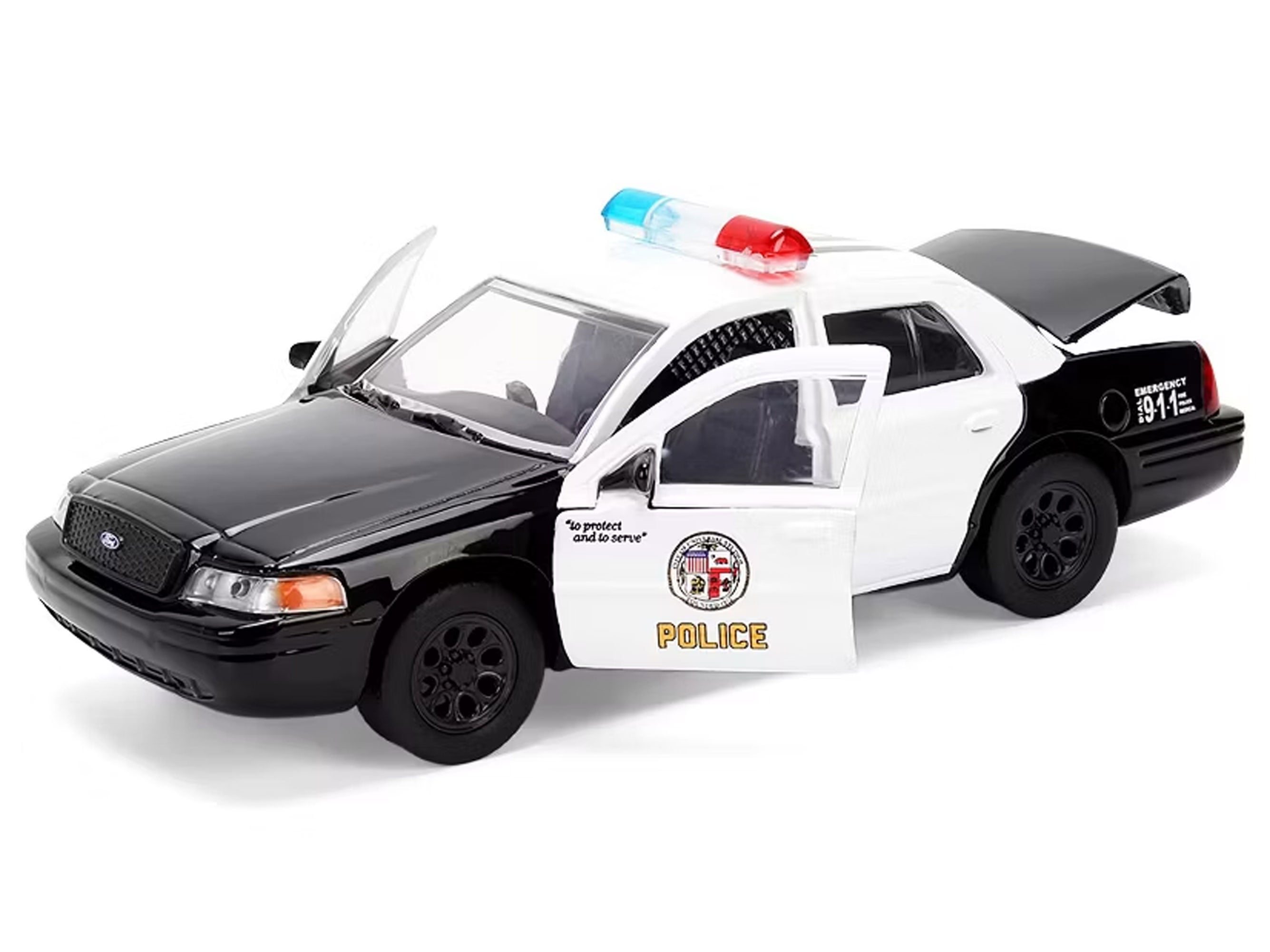 Fast and Furious Ford Crown Victoria LAPD 1/32 Scale Model Gallery Image 4