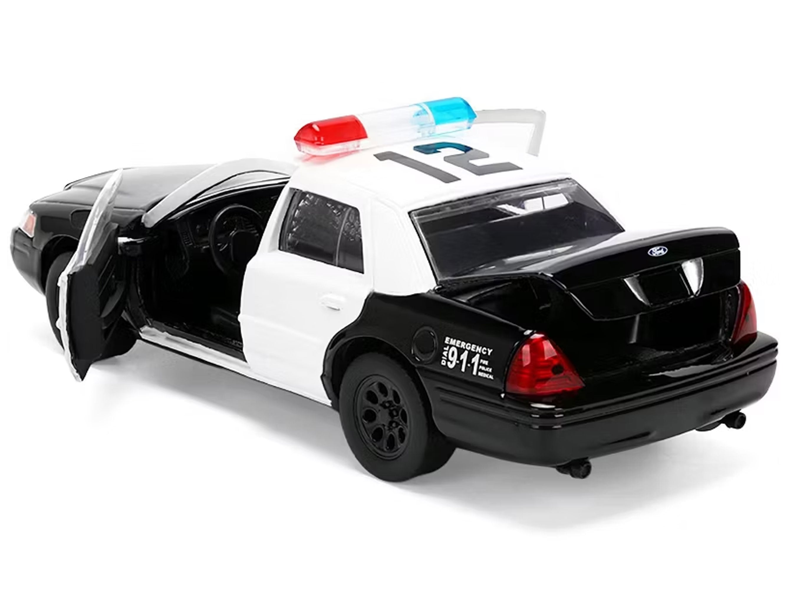 Fast and Furious Ford Crown Victoria LAPD 1/32 Scale Model Gallery Image 5