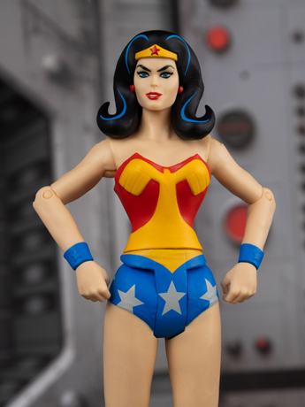 Super Friends DC Retro Wonder Woman Action Figure