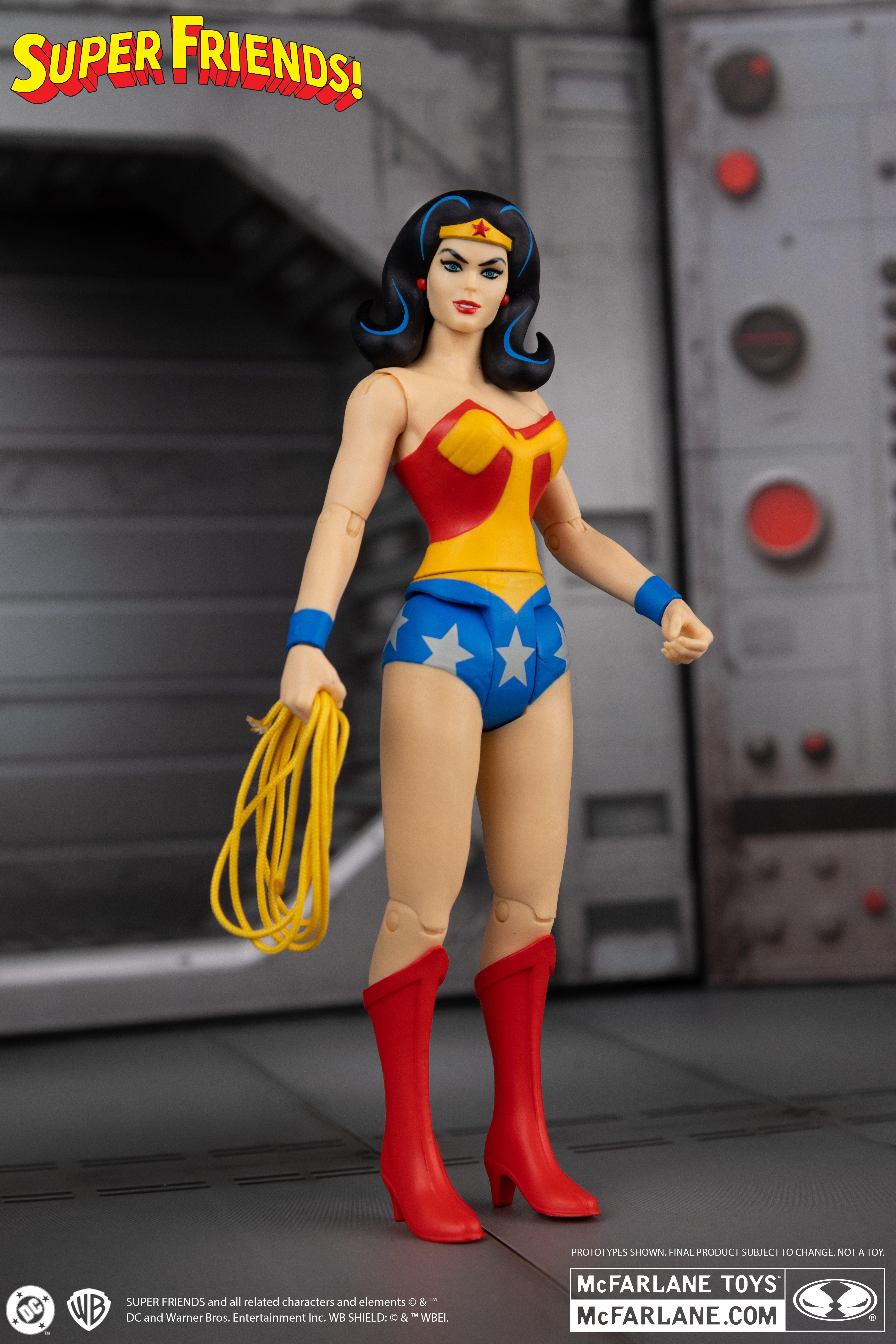 Super Friends DC Retro Wonder Woman Action Figure Gallery Image 4