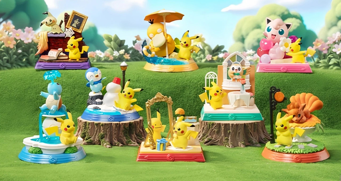 Pokemon Pikachu and Friends Series 1 Box of 8 Random Figures
