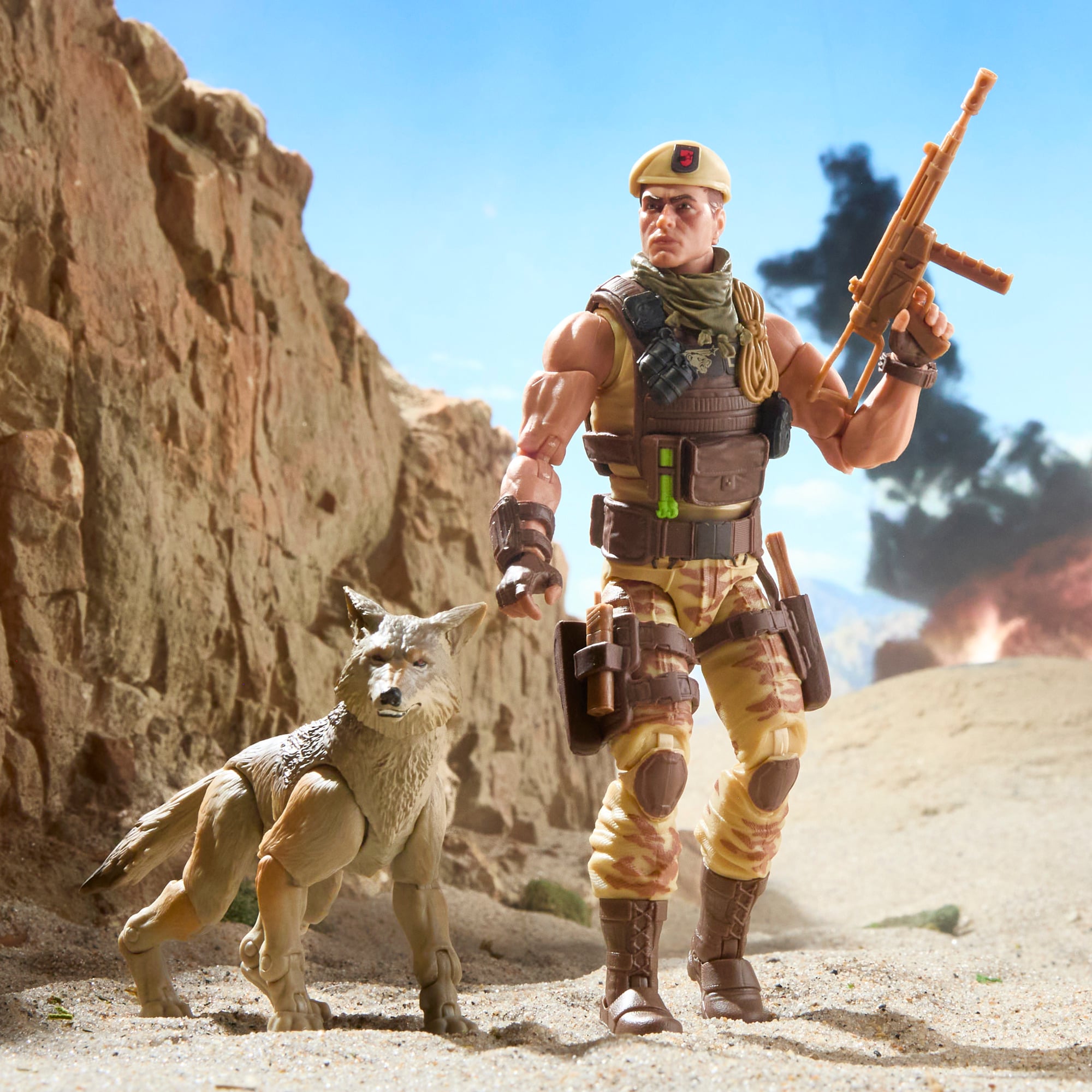 G.I. Joe Classified Series #217 Dusty & Coyote Sandstorm Action Figure Set Gallery Image 3