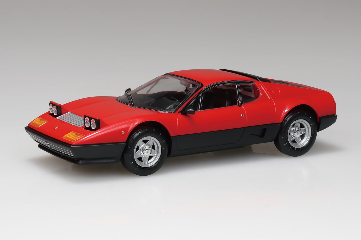 Aoshima Snap Kit No.26-RD Ferrari 512 BB (Red) 1/32 Scale Model Kit