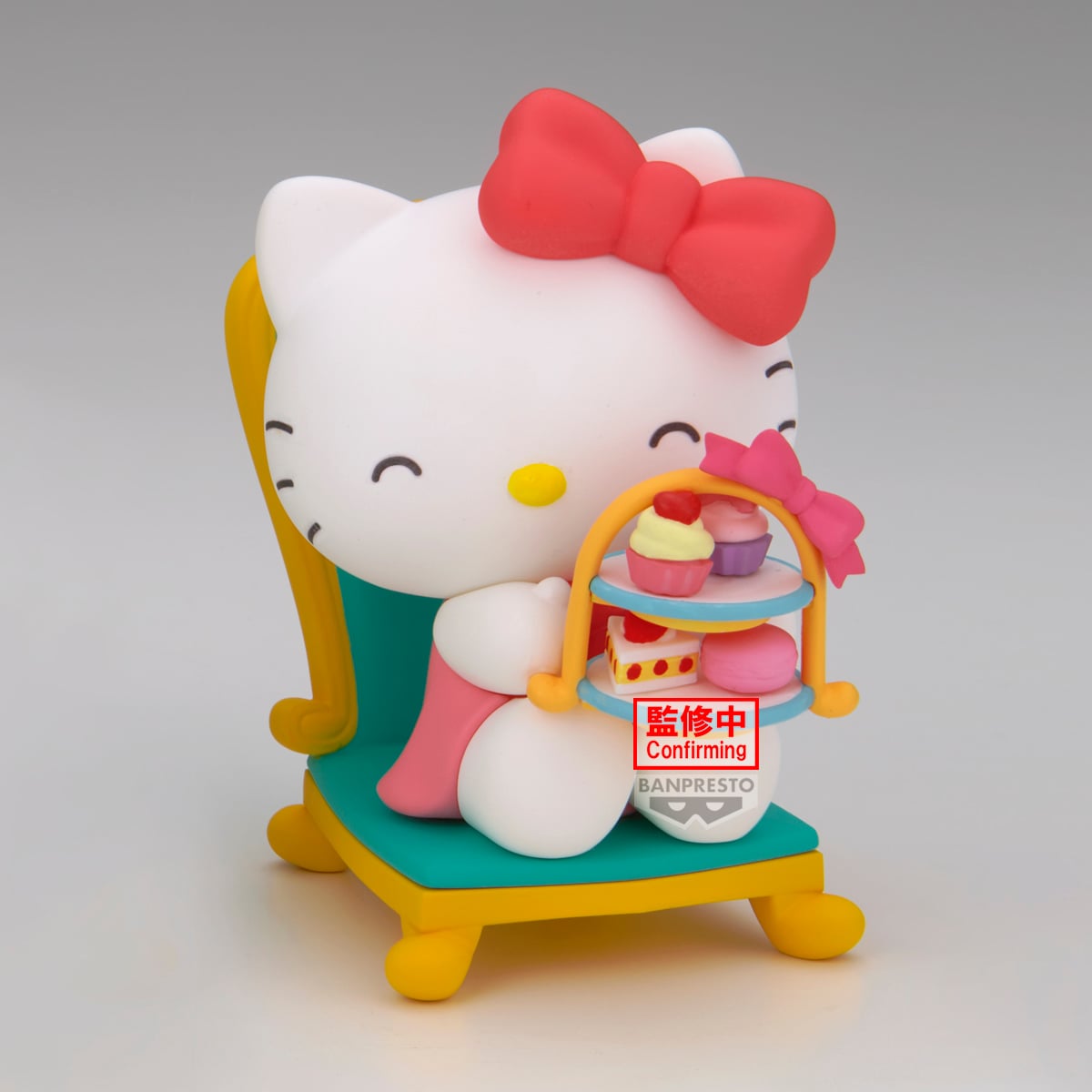 Sanrio Nakayoshi Memories Tea Party Hello Kitty Figure