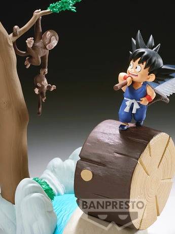 Dragon Ball History Box Goku Figure