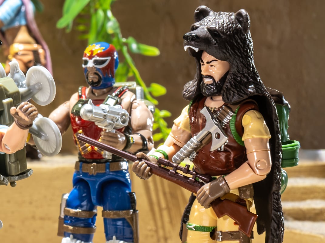 Operation: Recall Wave 2 Bear Claw & Wilson Action Figure Gallery Image 4