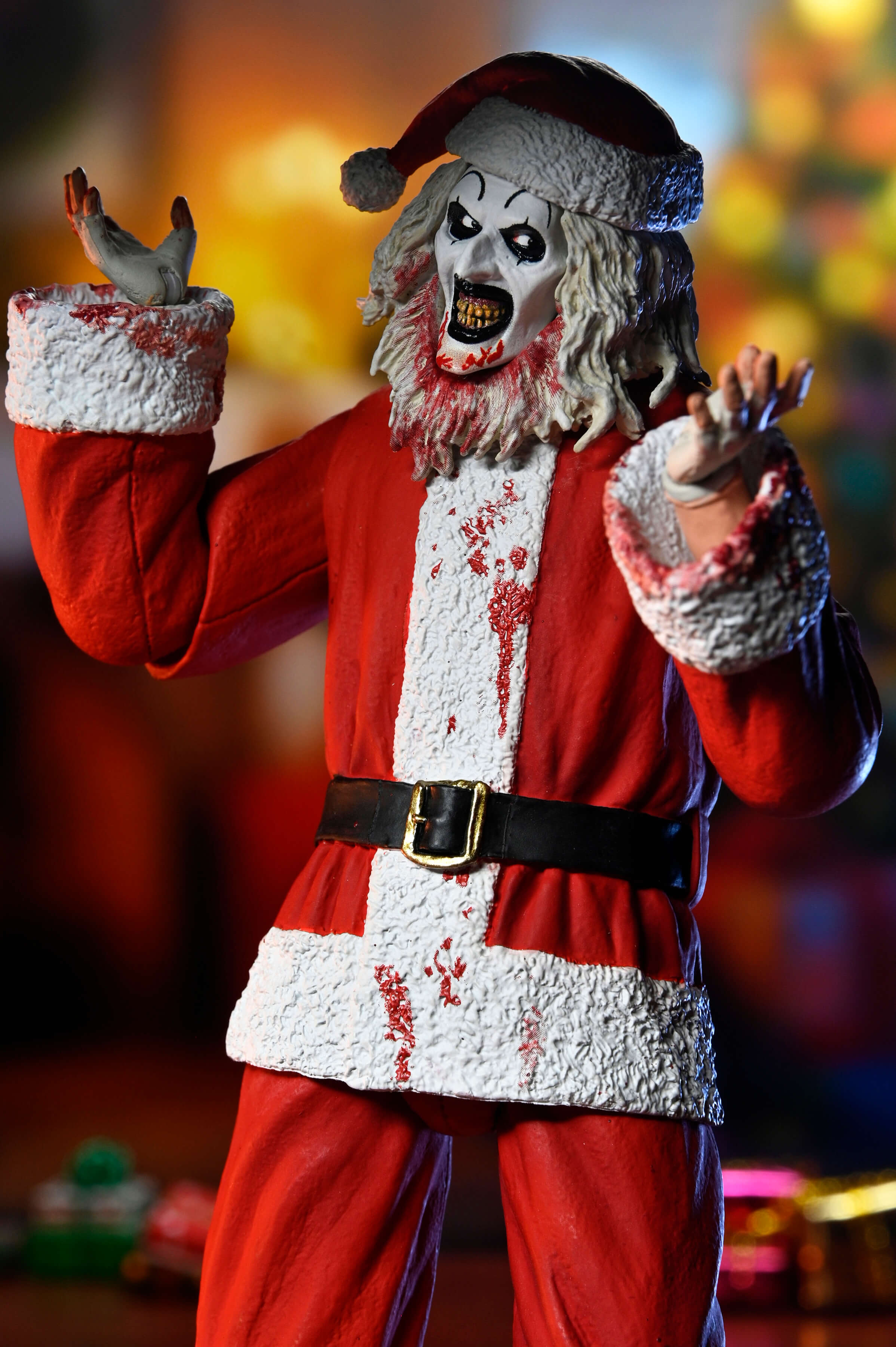 Terrifier 3 Ultimate Art the Clown (Bloody Santa Suit) Action Figure Gallery Image 9