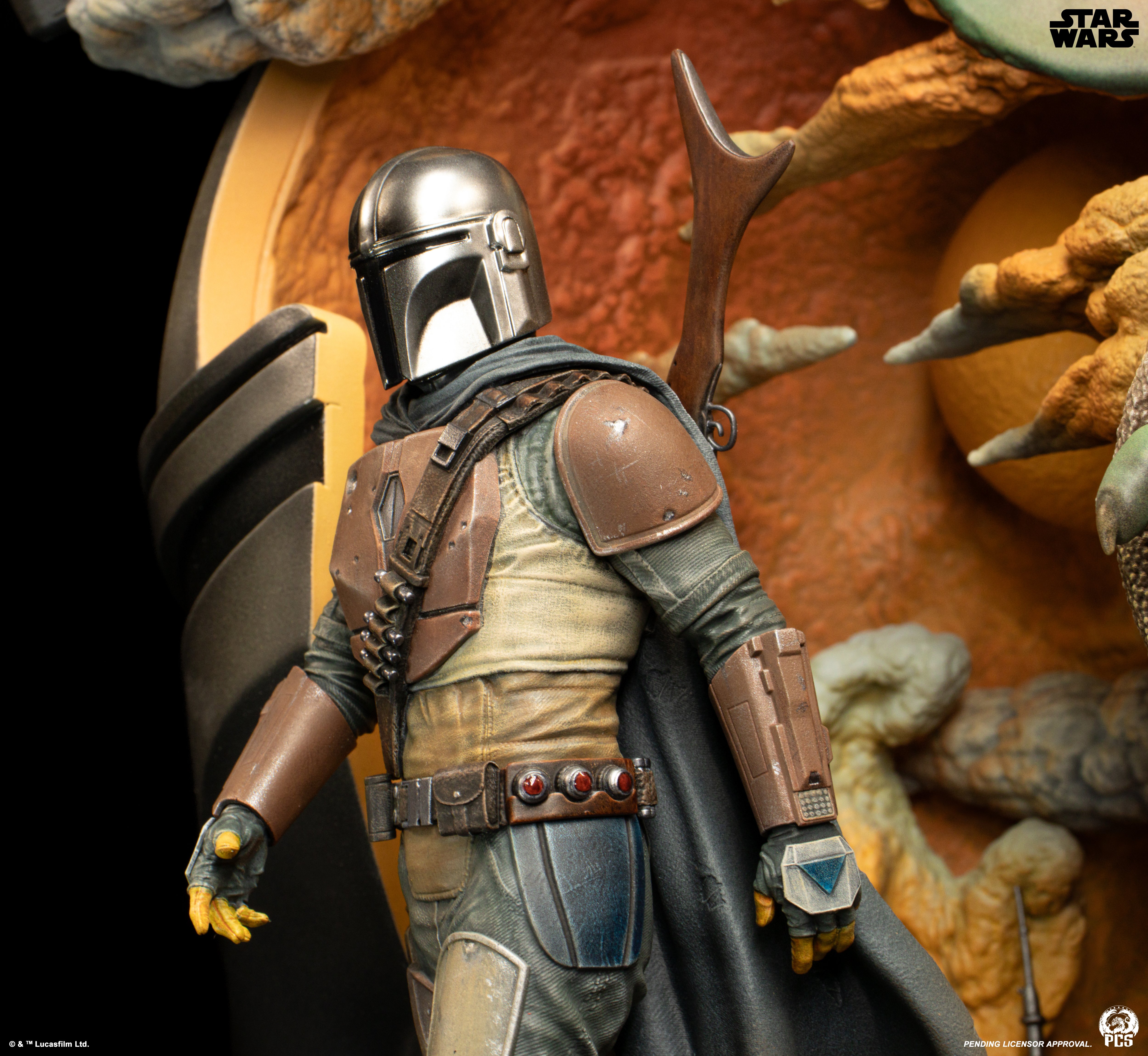 Star Wars: The Mandalorian Fine Art Bust Gallery Image 23