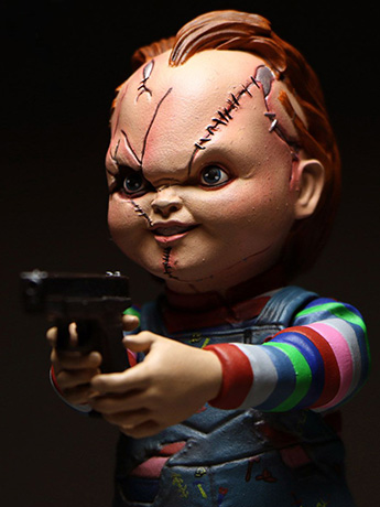 Child's Play 5" Chucky Action Figure Gallery Image 2