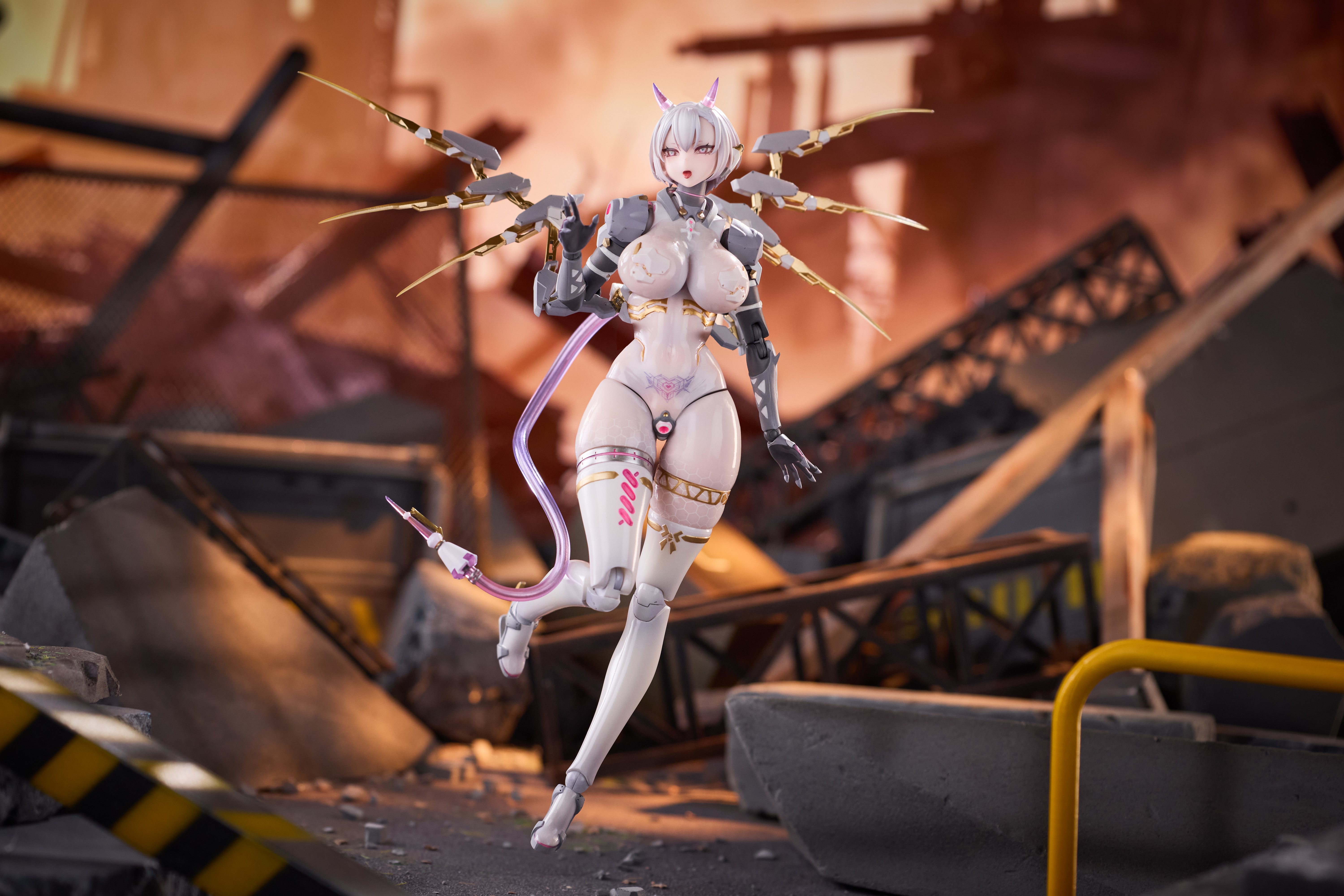 Galactic Series Rita Otozuki 1/12 Scale Action Figure Gallery Image 7