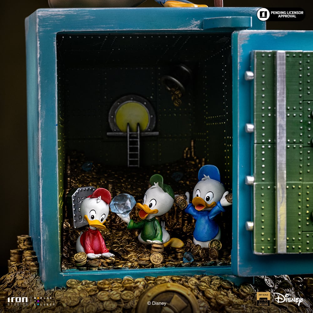 DuckTales Uncle Scrooge McDuck and Nephews 1/10 Art Scale Statue Gallery Image 13