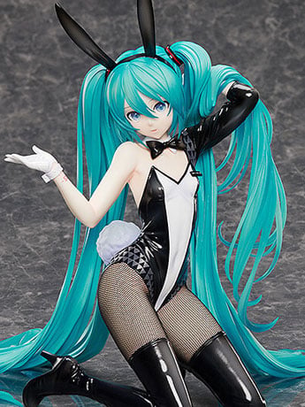 Vocaloid B-Style Hatsune Miku (Art by SanMuYYB Bunny Ver.) 1/4 Scale Figure (Reissue) Gallery Image 2