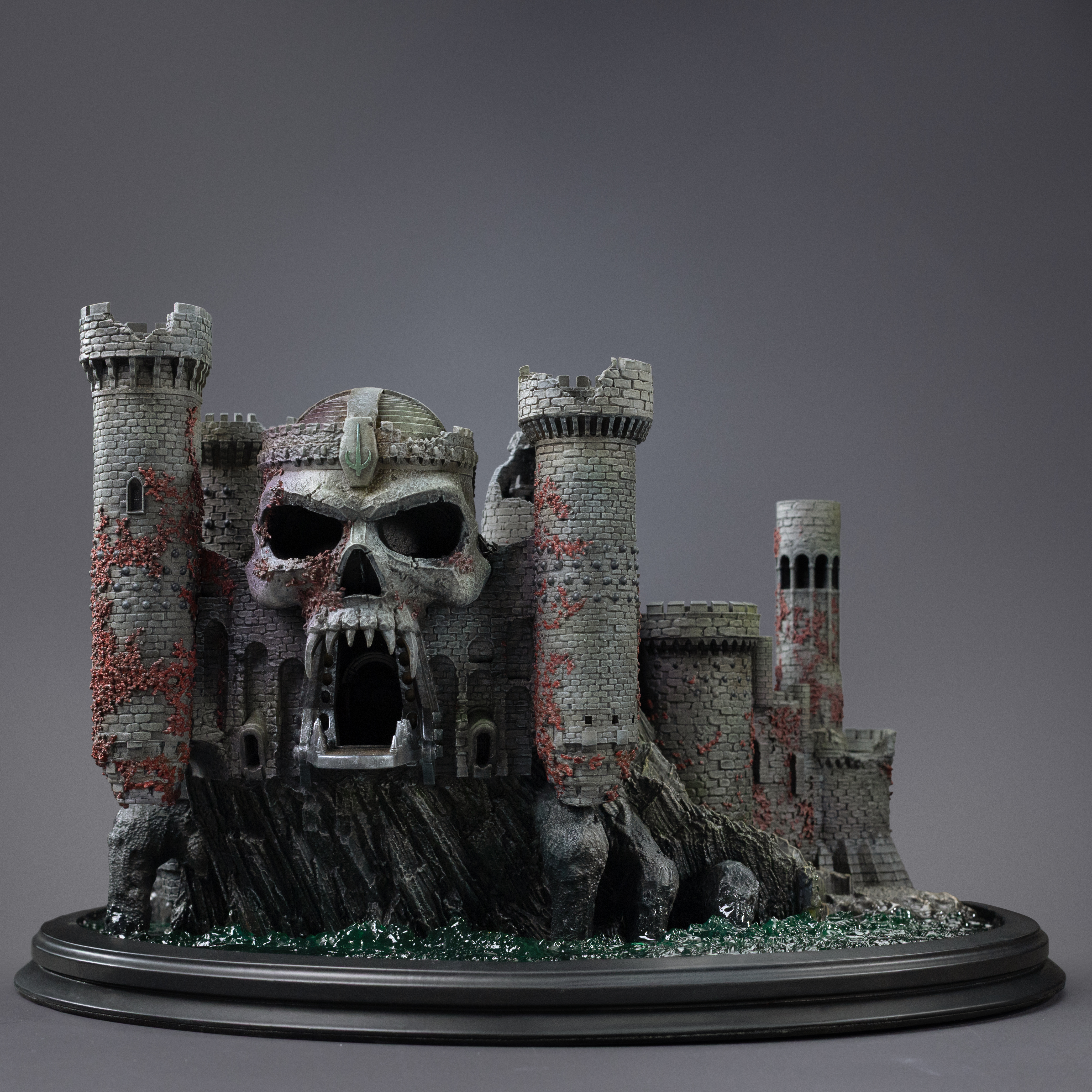Masters of the Universe (2026) Icons Castle Grayskull Statue Gallery Image 3