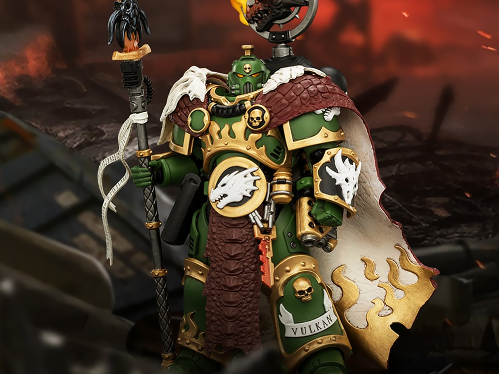Warhammer 40,000 Salamanders Vulkan He'Stan The Forgefather 1/18 Scale Action Figure Gallery Image 1