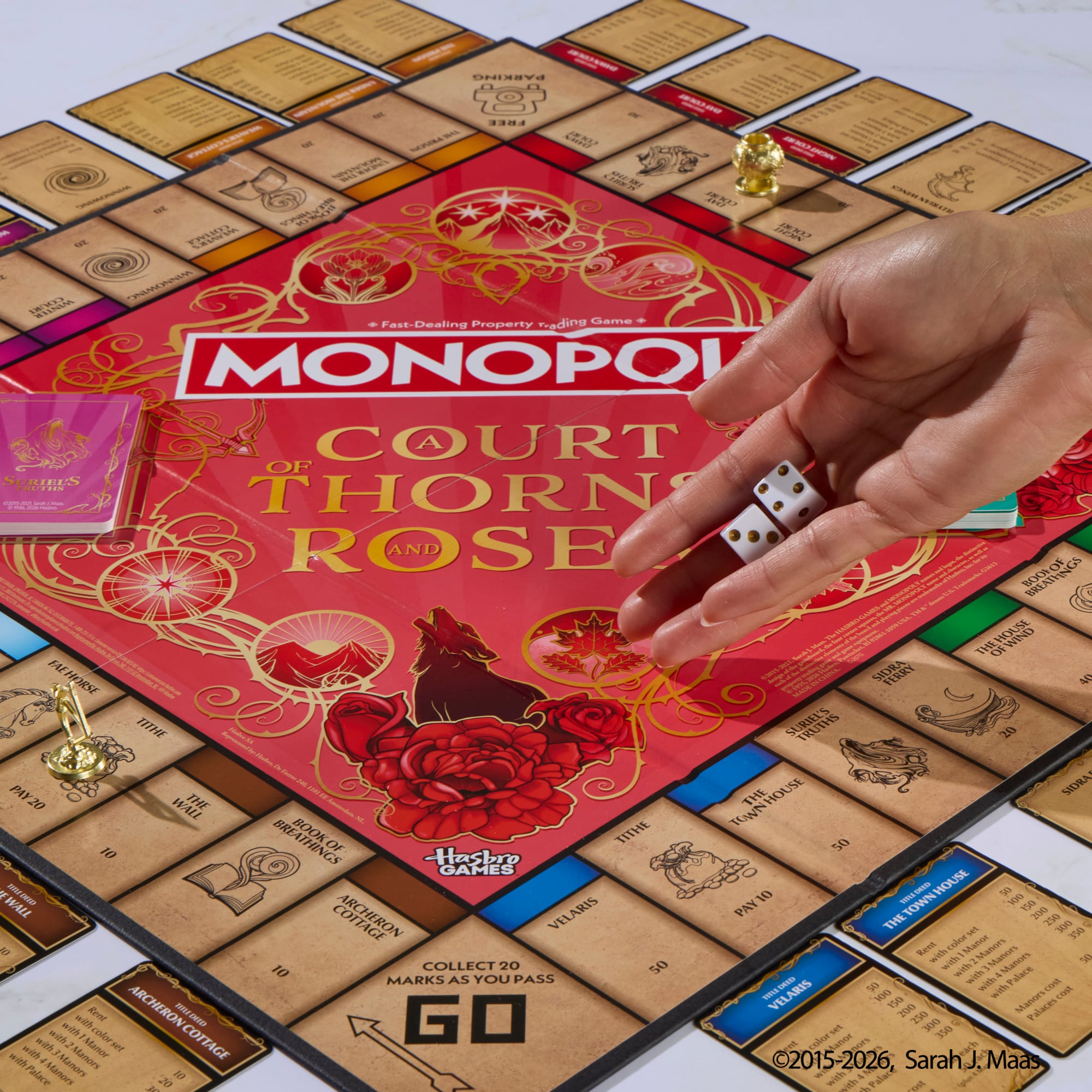 Monopoly: A Court of Thorns and Roses Edition Gallery Image 6