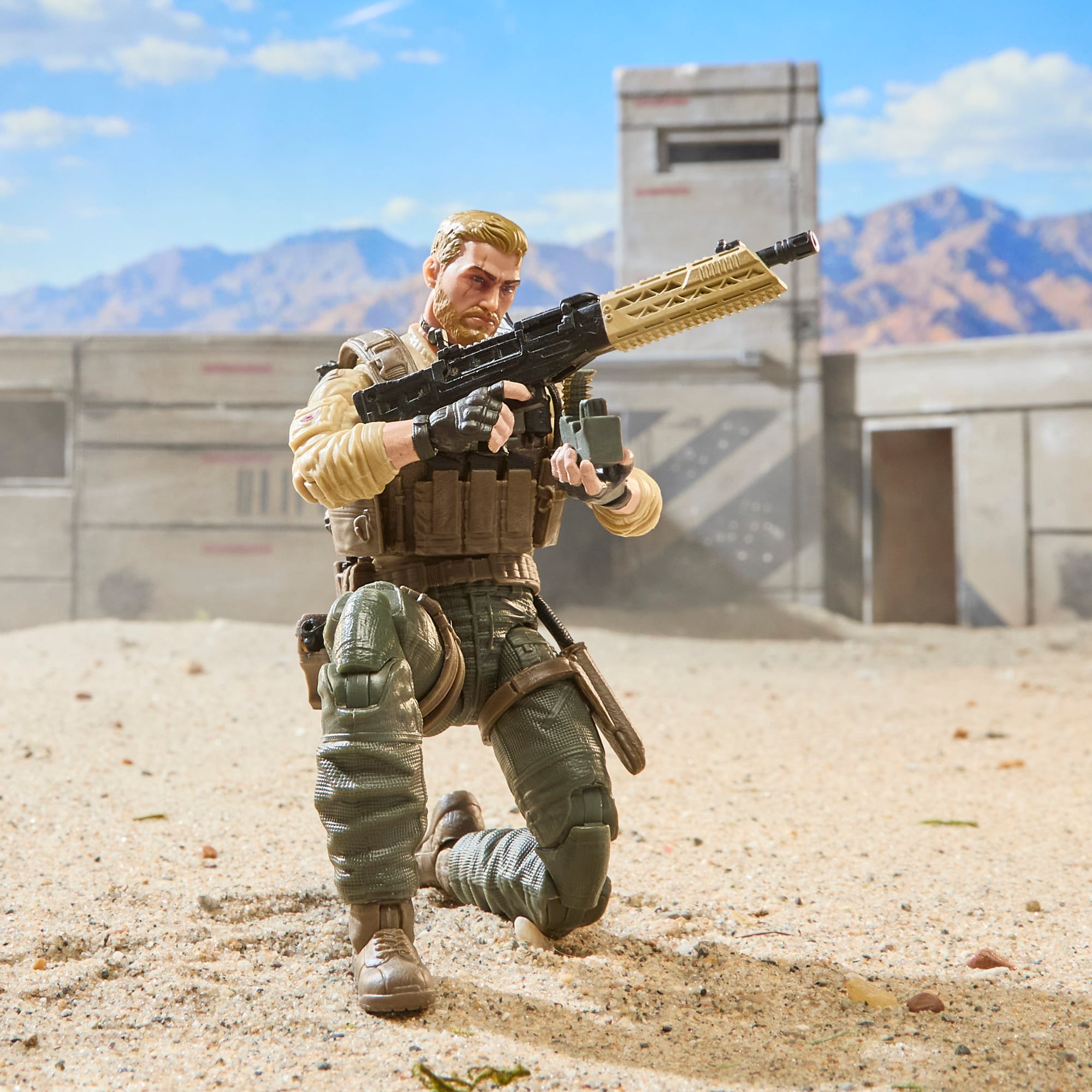 G.I. Joe Classified Series #208 Duke Action Figure Gallery Image 5