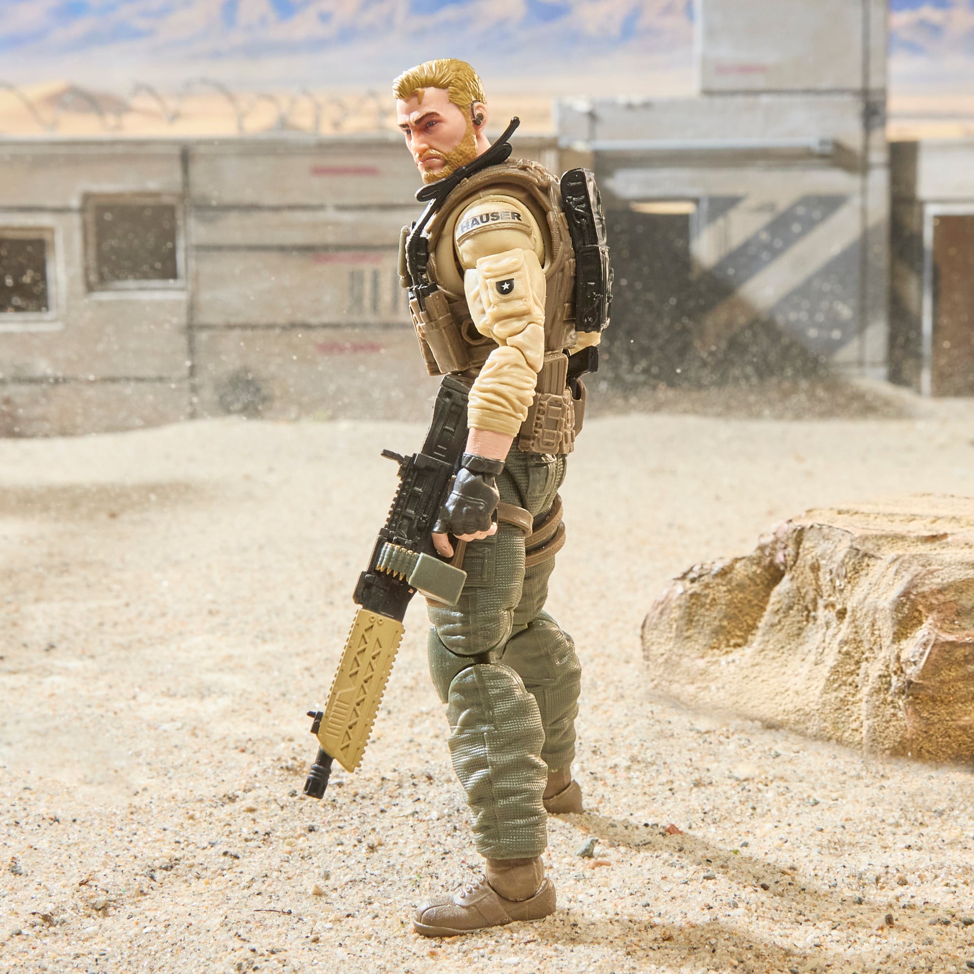 G.I. Joe Classified Series #208 Duke Action Figure Gallery Image 6