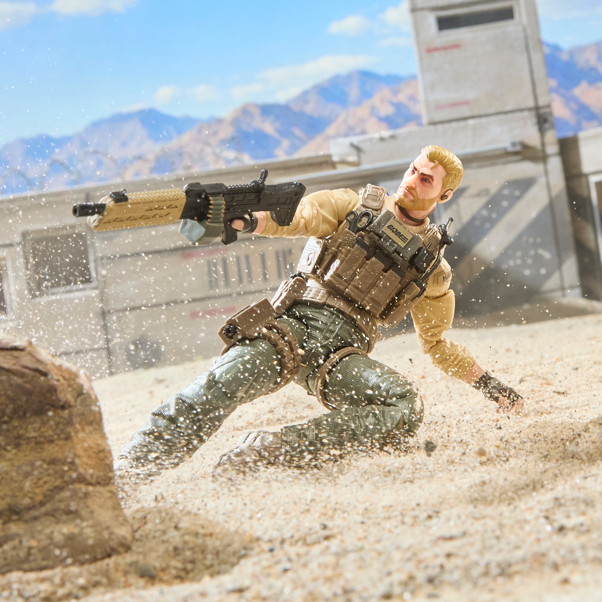 G.I. Joe Classified Series #208 Duke Action Figure Gallery Image 7