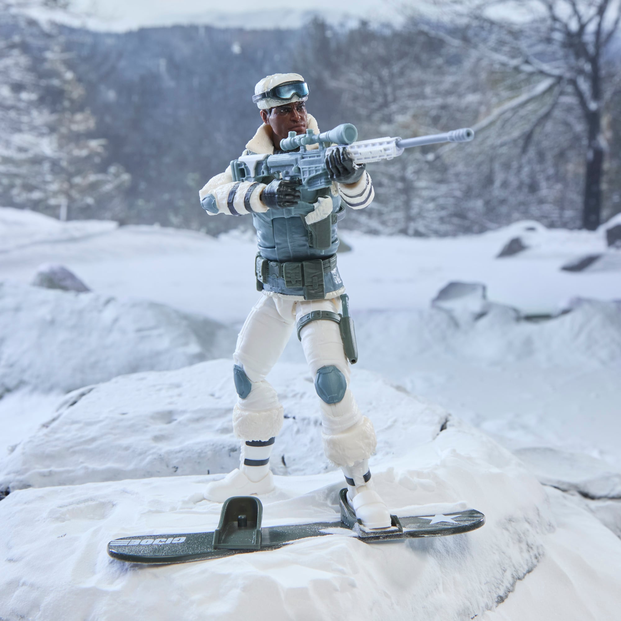 G.I. Joe Classified Series #207 Clifton "Iceberg" Nash Action Figure Gallery Image 8