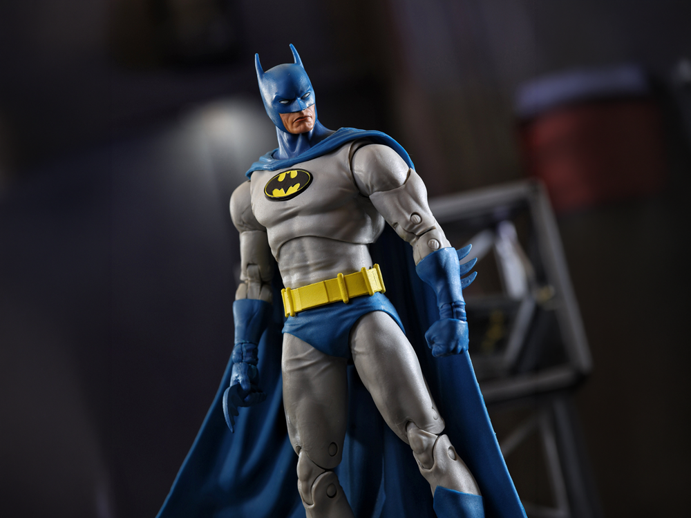 Batman: Knightfall DC Multiverse McFarlane Vault Collection Batman Action Figure Gallery Image 1