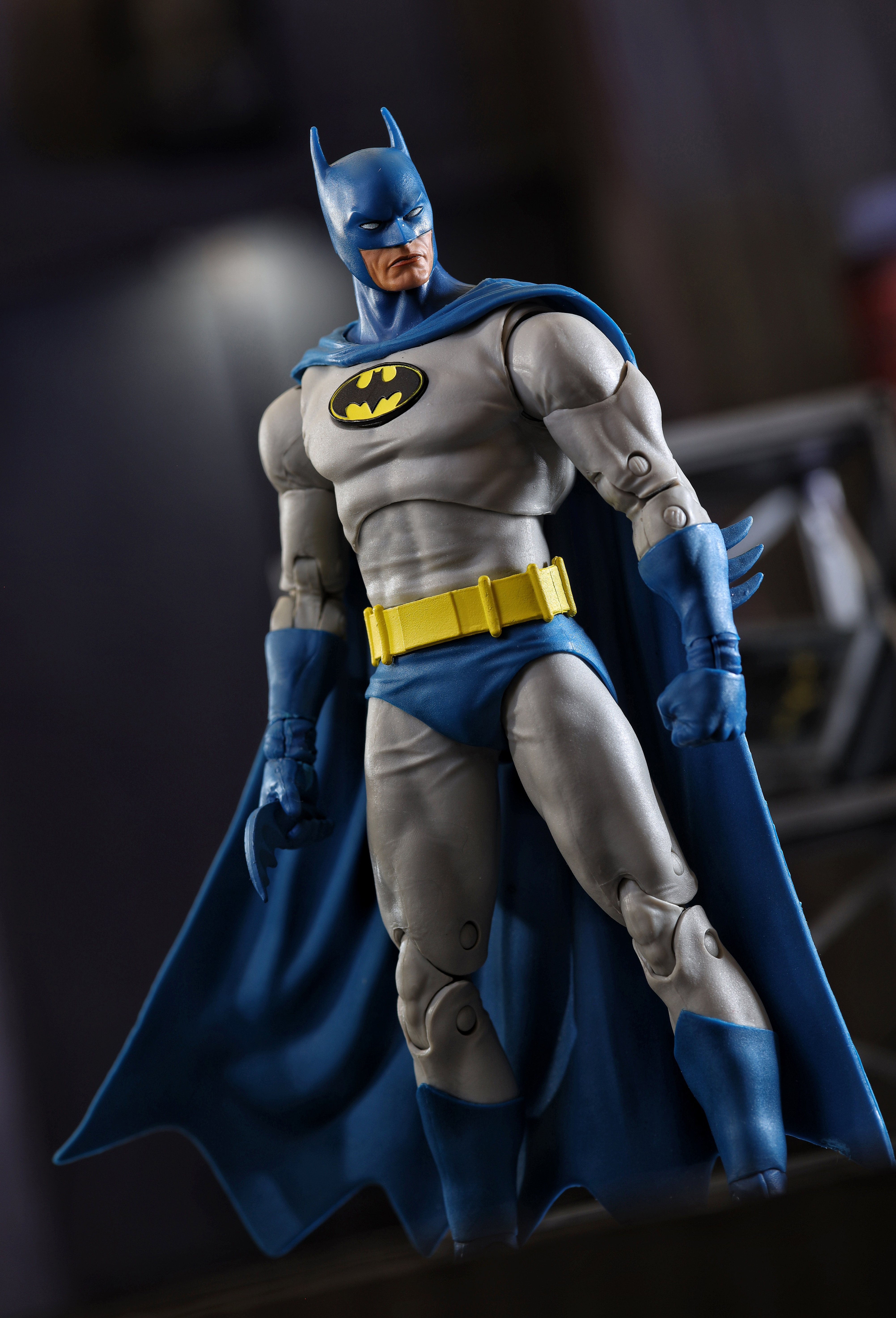 Batman: Knightfall DC Multiverse McFarlane Vault Collection Batman Action Figure Gallery Image 3
